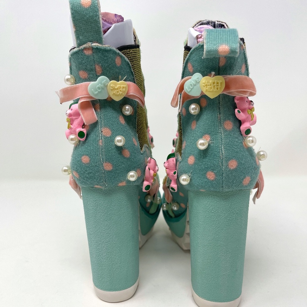 NIB Kandy Kane Irregular Choice - Picture 7 of 11